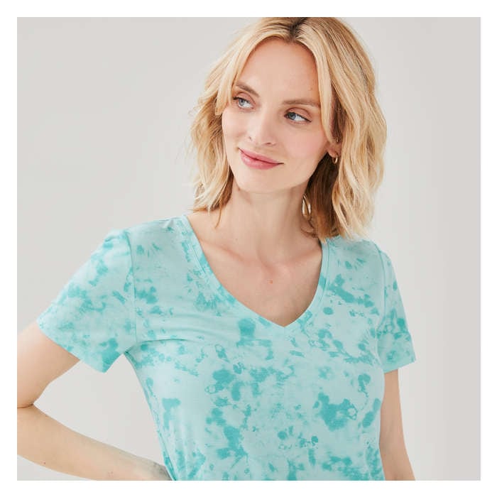 Women's Active V-Neck T-Shirt